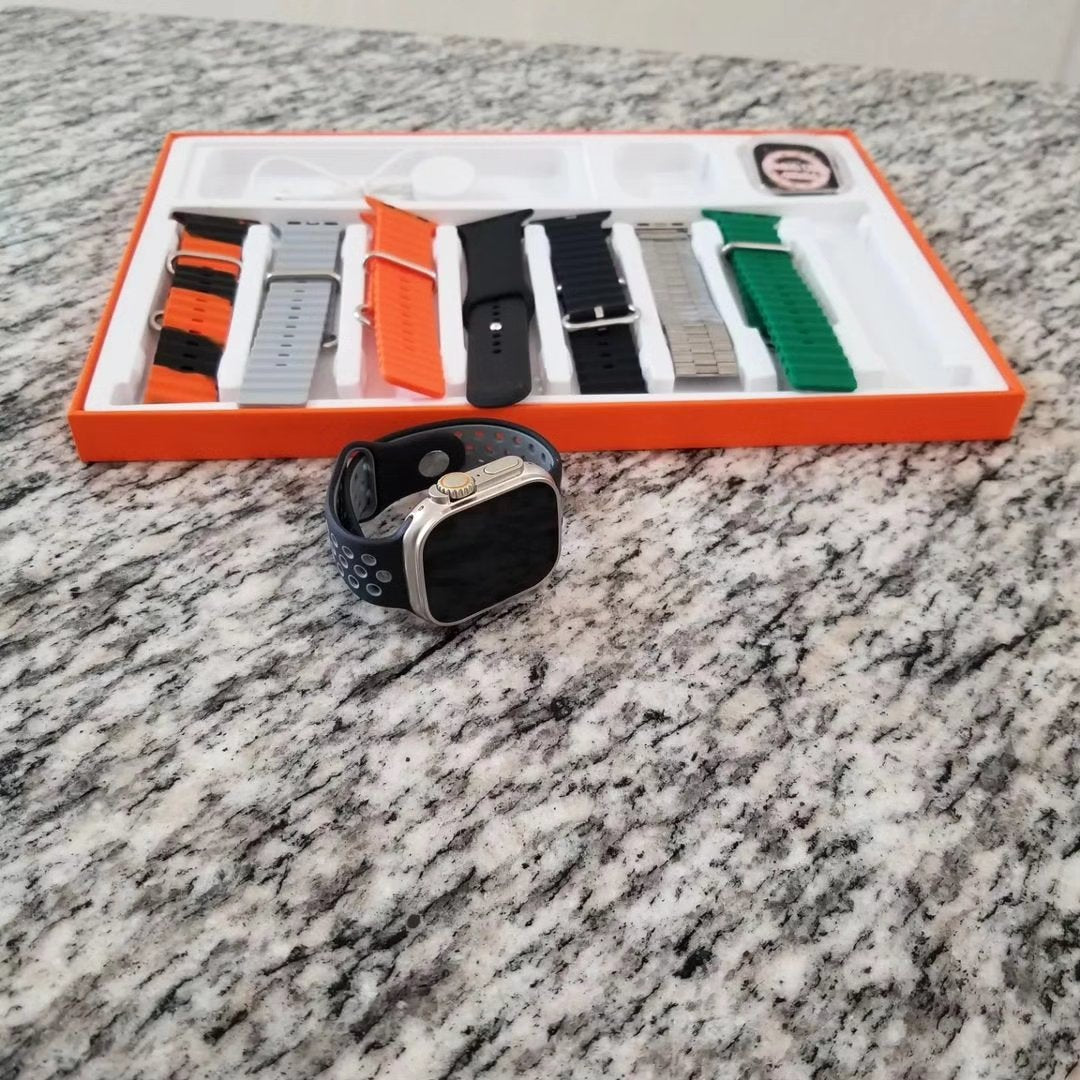 Crown H70 Ultra 3 Smart Watch – Super AMOLED | 7 Bands | Bluetooth Calling