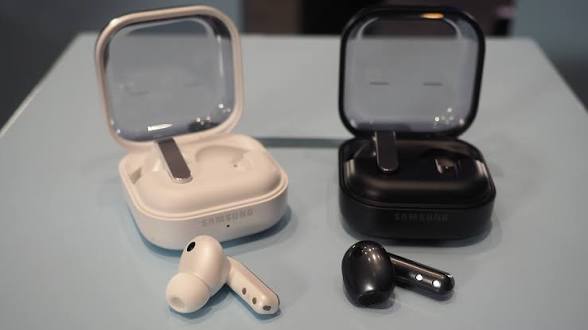 Air Bud 4 Pro Wireless Earbuds Blue